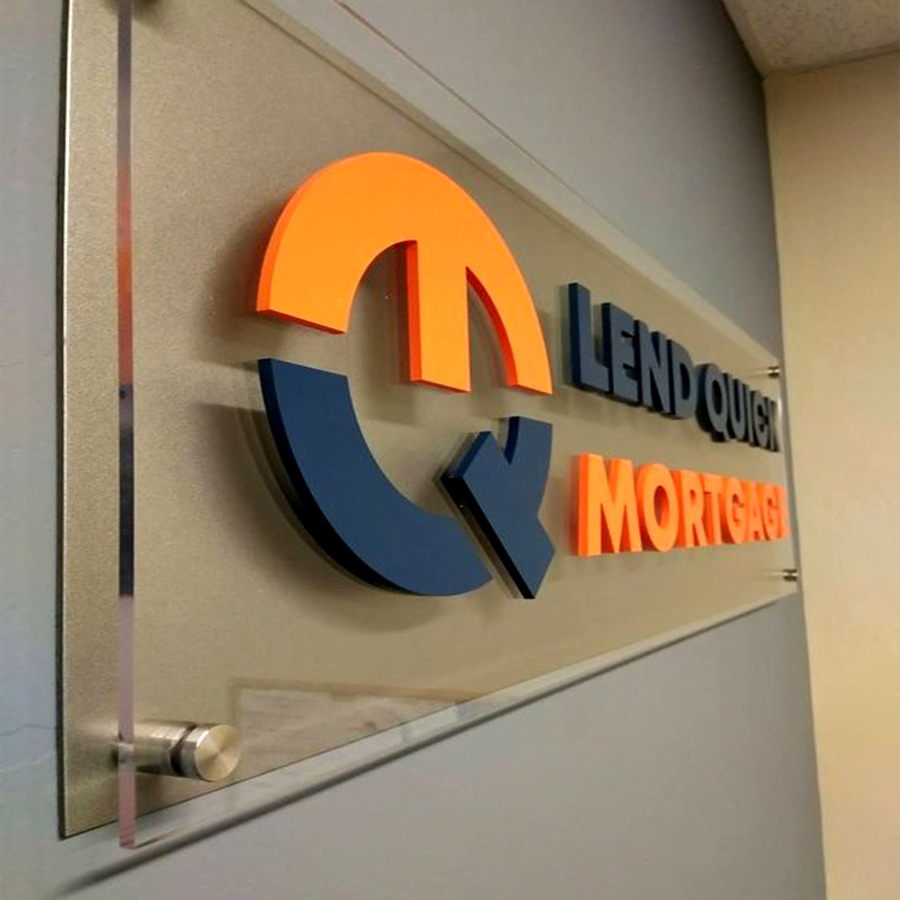 placa de vidrio con logo 12